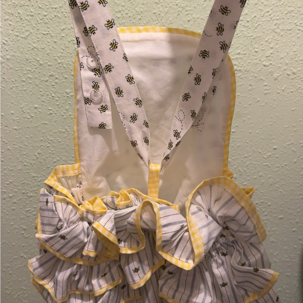 Custom made bumble bee bubble - Picture 2 of 2